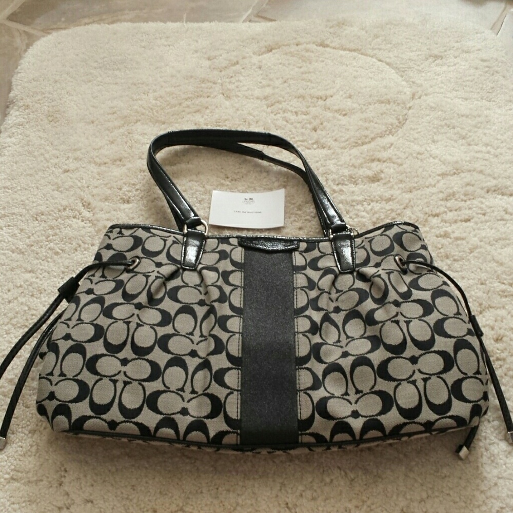 NWOT Coach purse